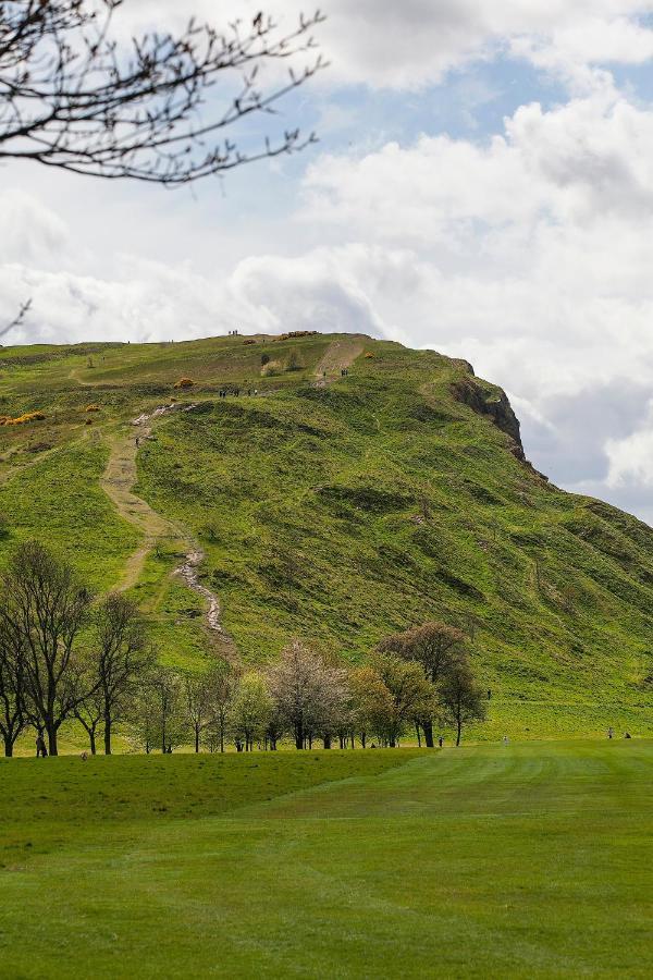Arthur'S Seat View Edinburgh Exterior photo